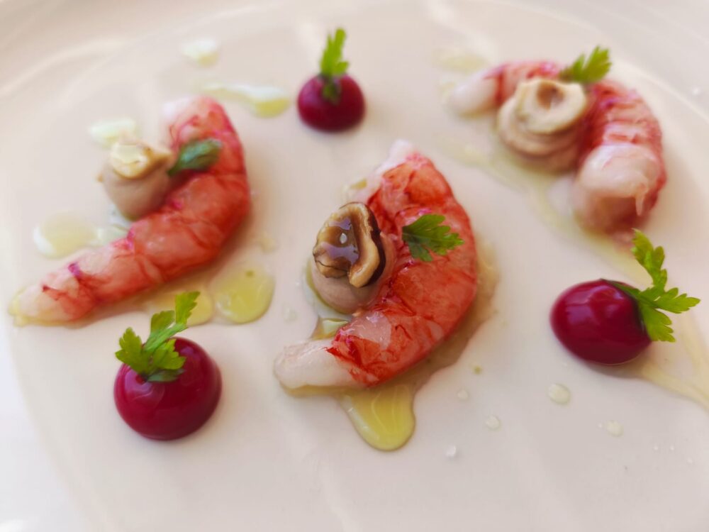 RIVA DI PALO RESORT, gambero rosso con lamponi, ganache di foie gras e nocciole