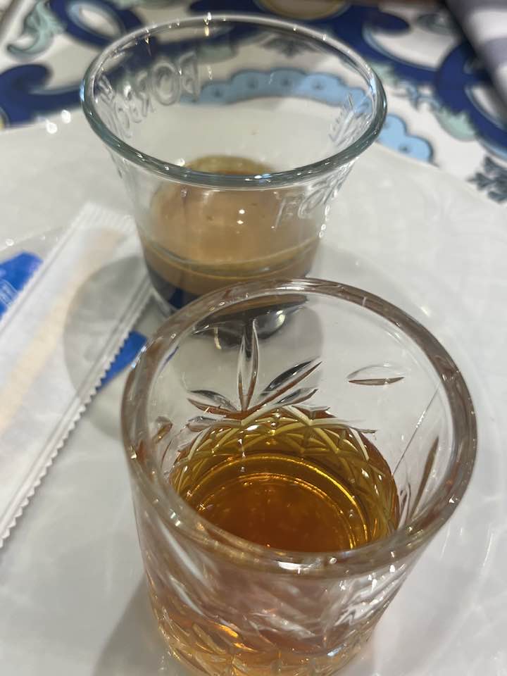 Trattoria Mastu Giacomo - amaro offerto