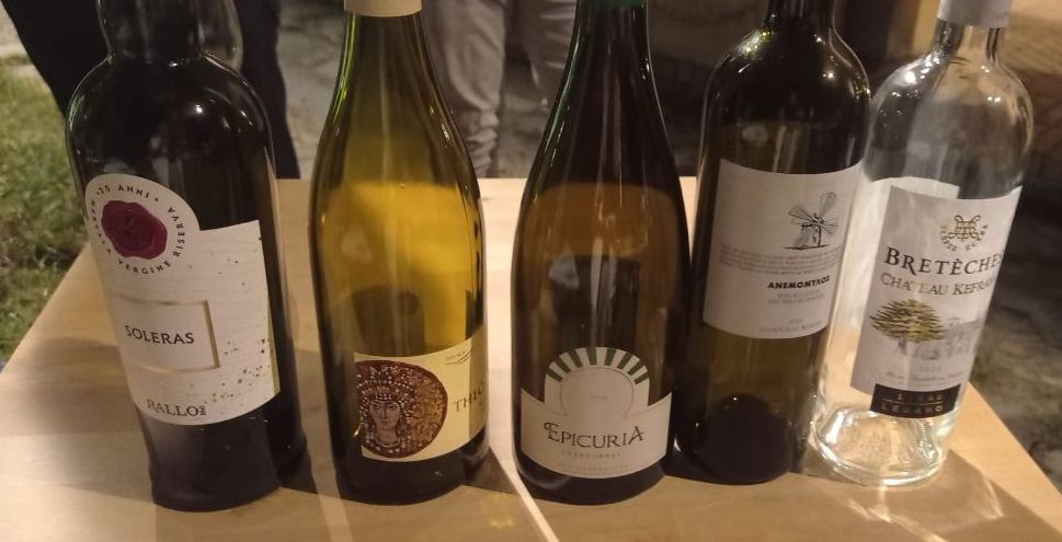 Vini in degustazione al Festival della Dieta Mediterranea a PIoppi