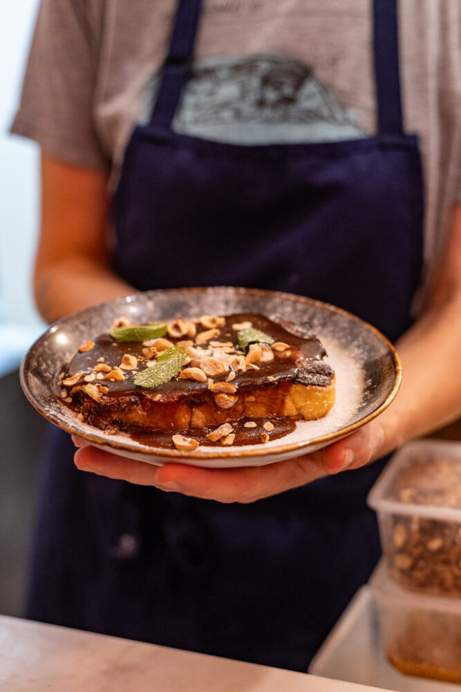 La Famille Nouvelle, brioche perdue con caramello al burro salato