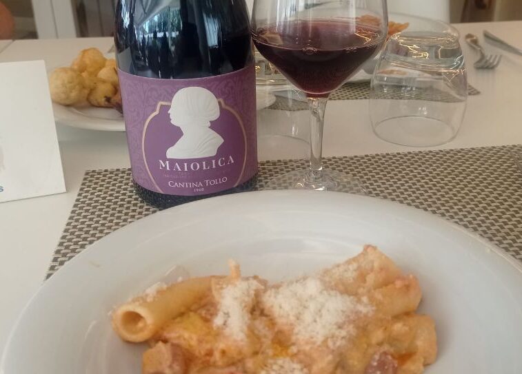 Maiolica Terre di Chieti Dop 2023 Cantina Tollo