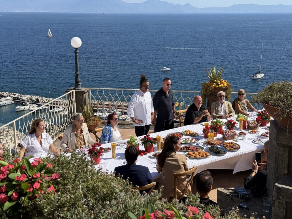 Villa Doria d'Angri - Il Pranzo della Domenica degli Italiani