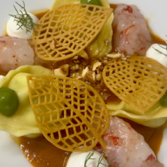 Cappelletti romagnoli in tarantella di gambero rosso di Benedetto di Lorenzo