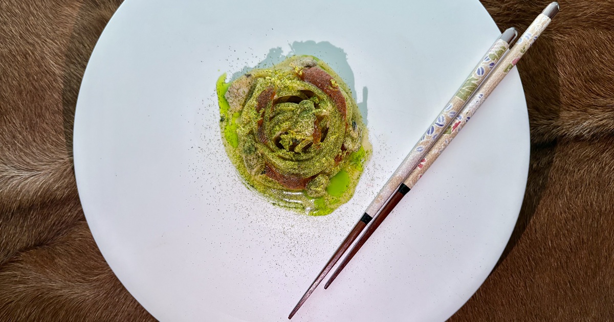 Spaghettone Vongole e ‘nduja - アサリとドゥジャのスパゲッティdi Giovanni Gigante