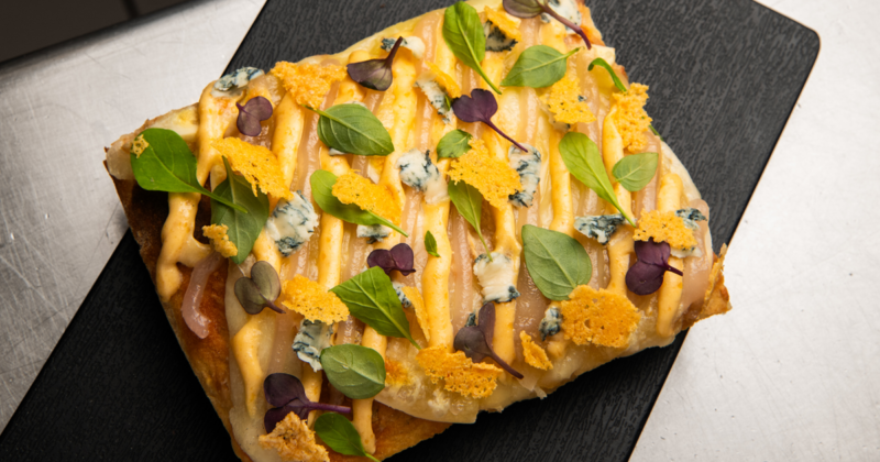 Teglia 4 tentazioni: la pizza in teglia di Giuseppe Buoninconti