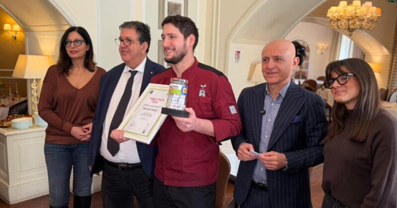 Veggie Style 2025 – “L’Altra Faccia del Panino”: vince “Fresco di zona” di Nicolò Curzi