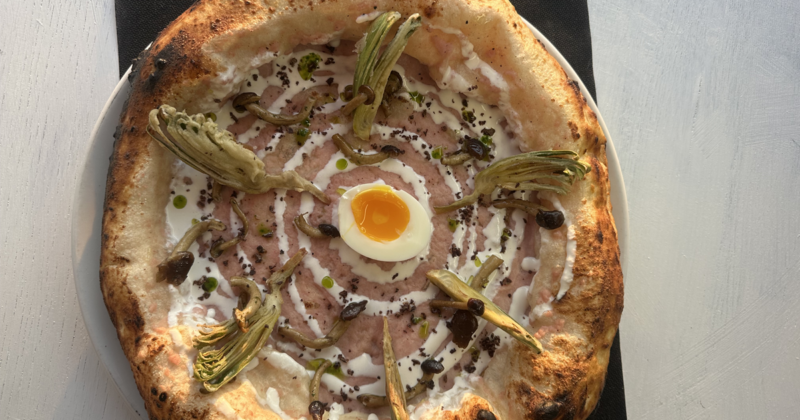Capricciosa fai la brava: la pizza di Pietro De Vivo