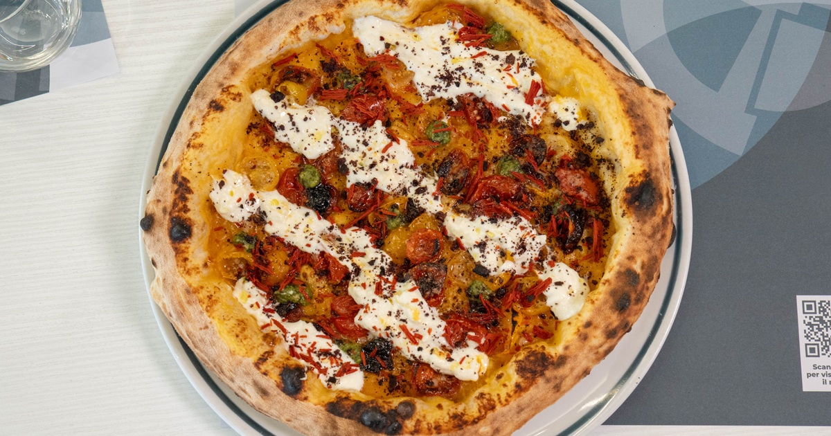 “A MO’ DI SCARPARIELLO”: la pizza di Michele Fuccio