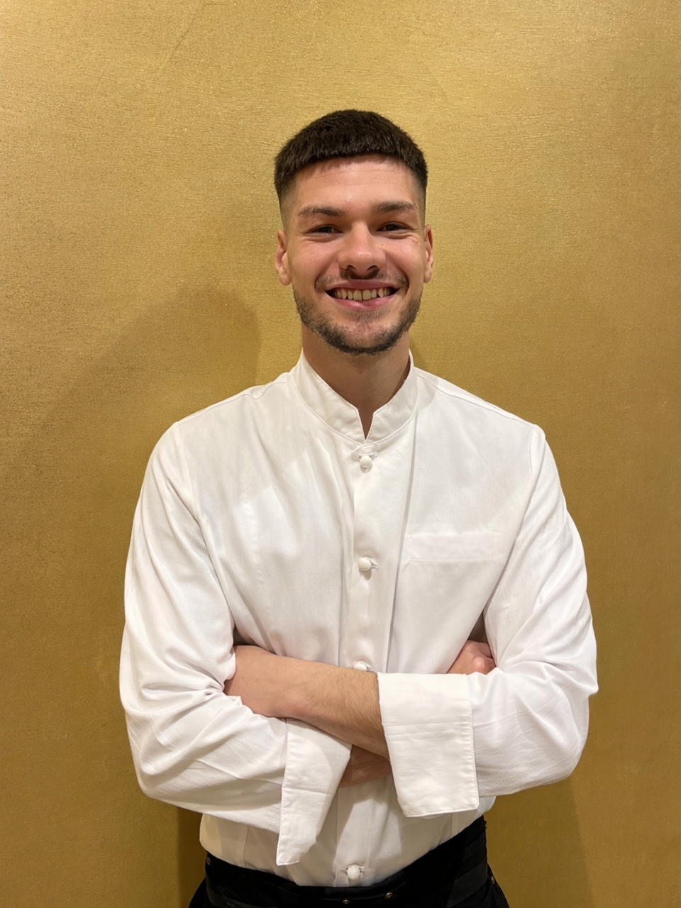 Emanuele Muhaxhiri - Fra teglia e tonda pizzeria romana