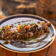 Eliche alla genovese di funghi: la ricetta di Martino Ruotolo