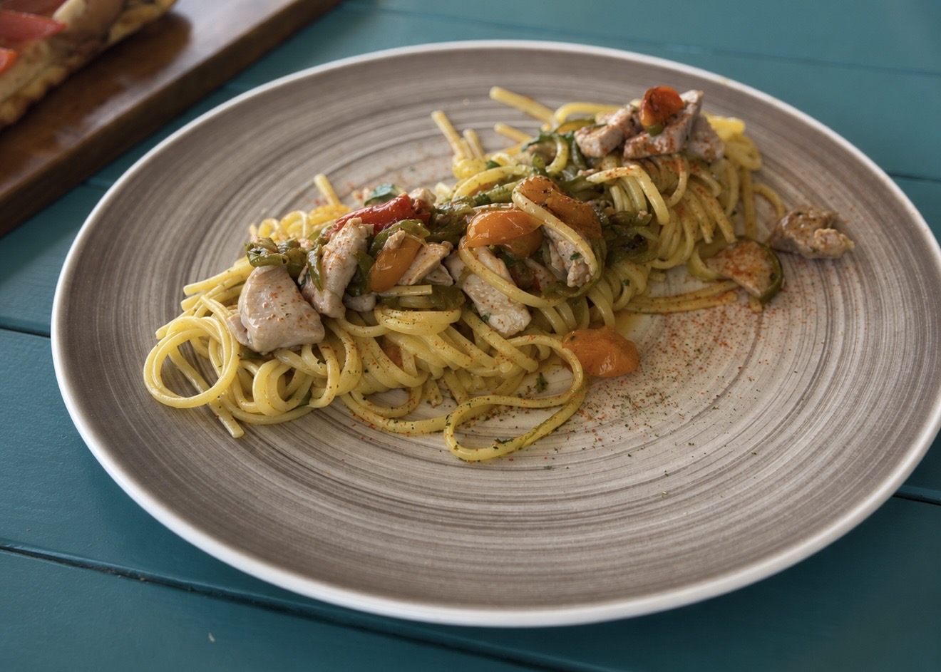 linguine tonno fresco e friggitelli 